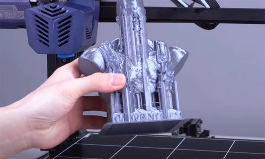 Tutorial Stampa 3D FDM: Come Rimuovere la Stampa 3D dal Piano di Stampa